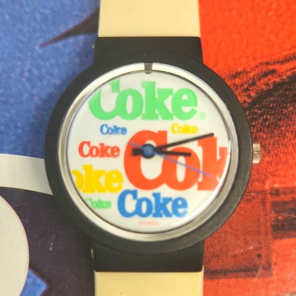 Vintage Coca-Cola Watch 30MM new old stock with the original case & new battery - Picture 1 of 9